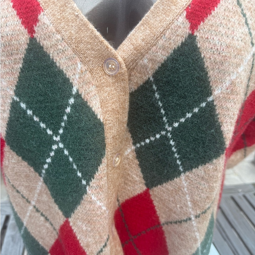 Wool/Cashmere Argyle Patterned Cardigan Sweater. New without tags - Picture 5 of 10